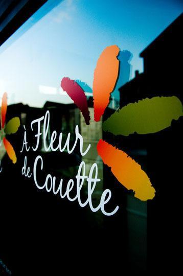 A Fleur De Couette Hotel Auvelais Exterior foto